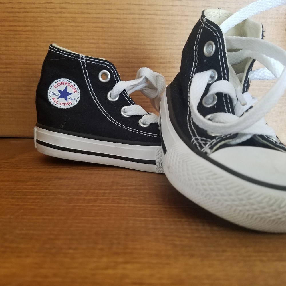 Toddler Converse High tops